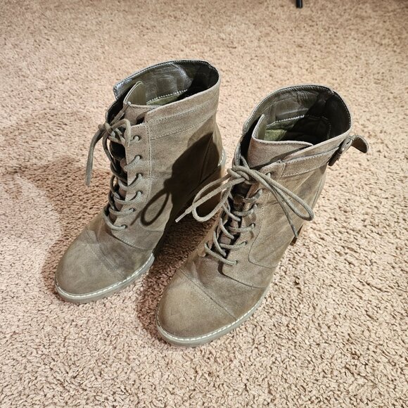 Carryn Lace Up Ankle Boots Womens 11 Olive Green Suede 2.5 Inch Block Heel - Picture 2 of 7